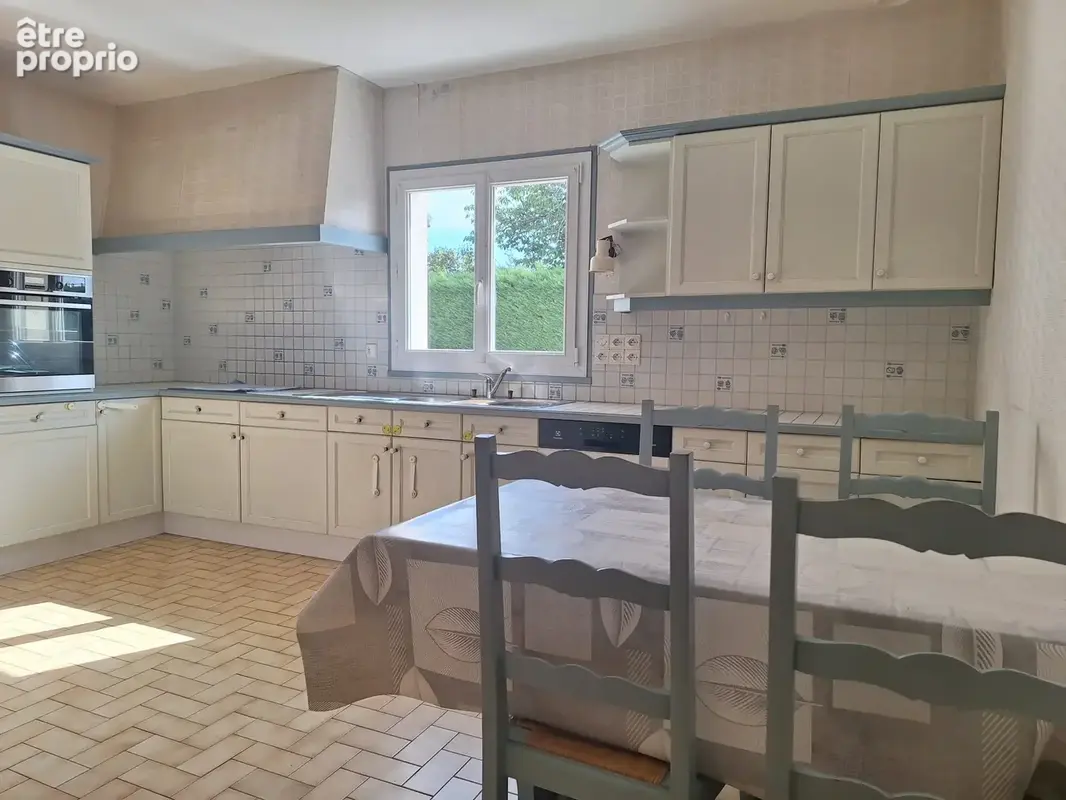 Maison 5 pièces 143 m² à vendre à Rieux (56350) - photo 4