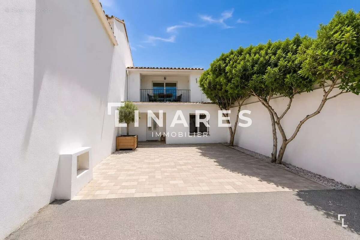 Maison à MARSEILLE-8E