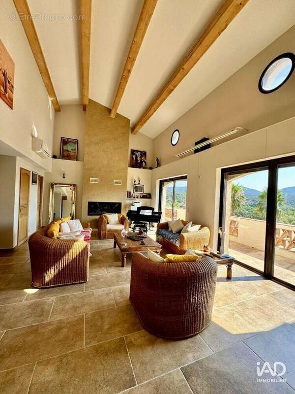 Photo 9 - Maison à PLAN-DE-LA-TOUR