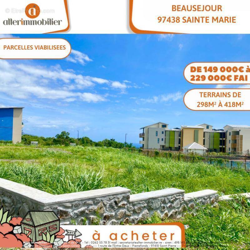 Terrain à SAINTE-MARIE
