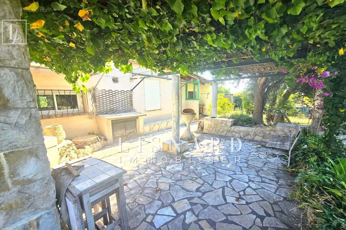 Maison 120 m² à Vallauris  - photo 3