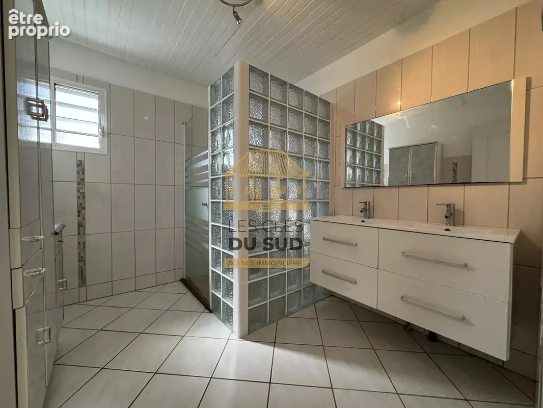 Saint-joseph – maison familiale plain-pied 4 chambres avec jardin – secteur calme - photo 15