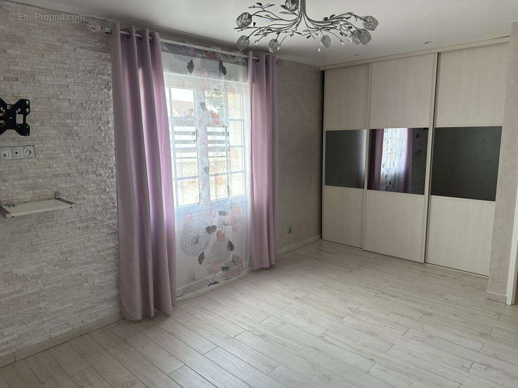Maison à SAINT-OUEN