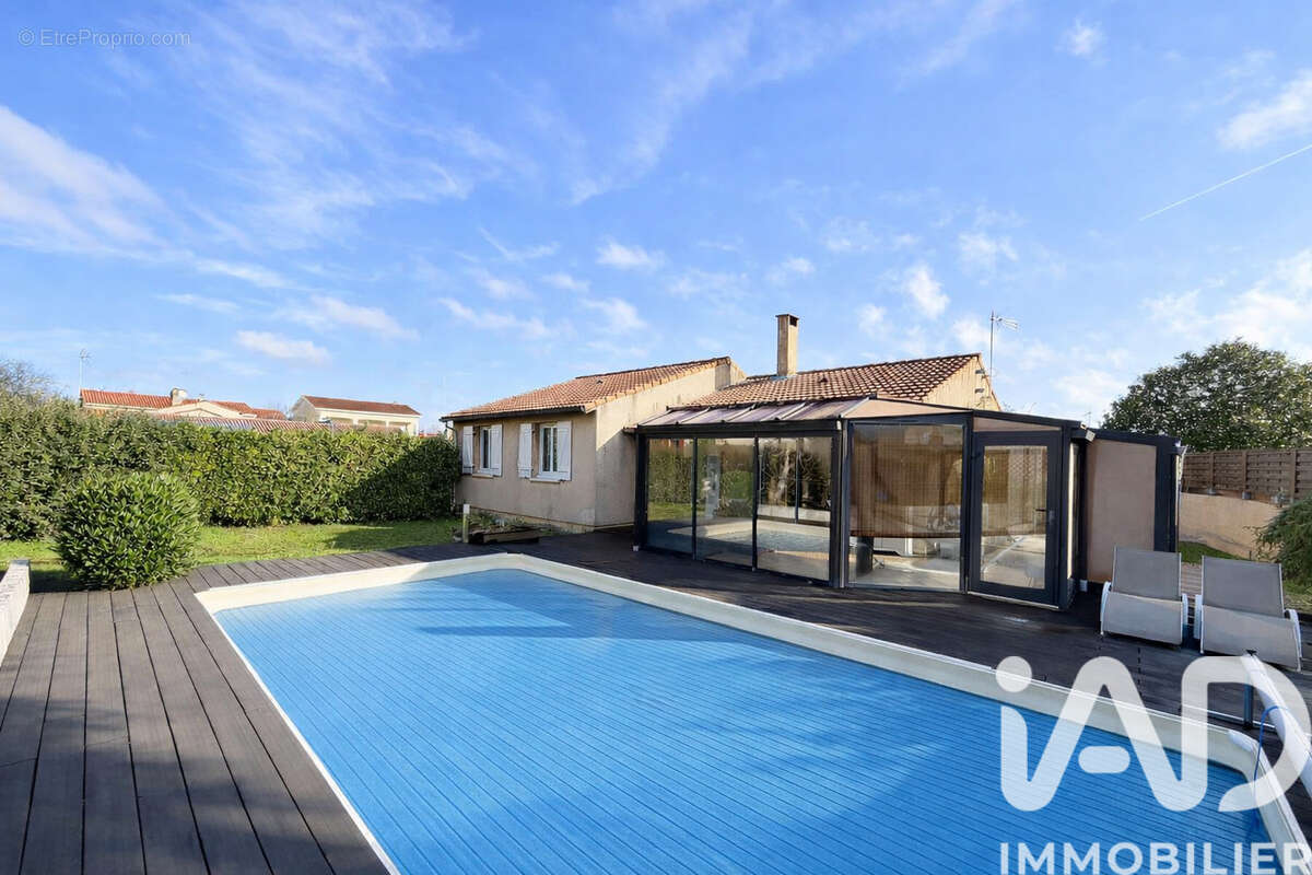 Photo 2 - Maison à CORNEBARRIEU