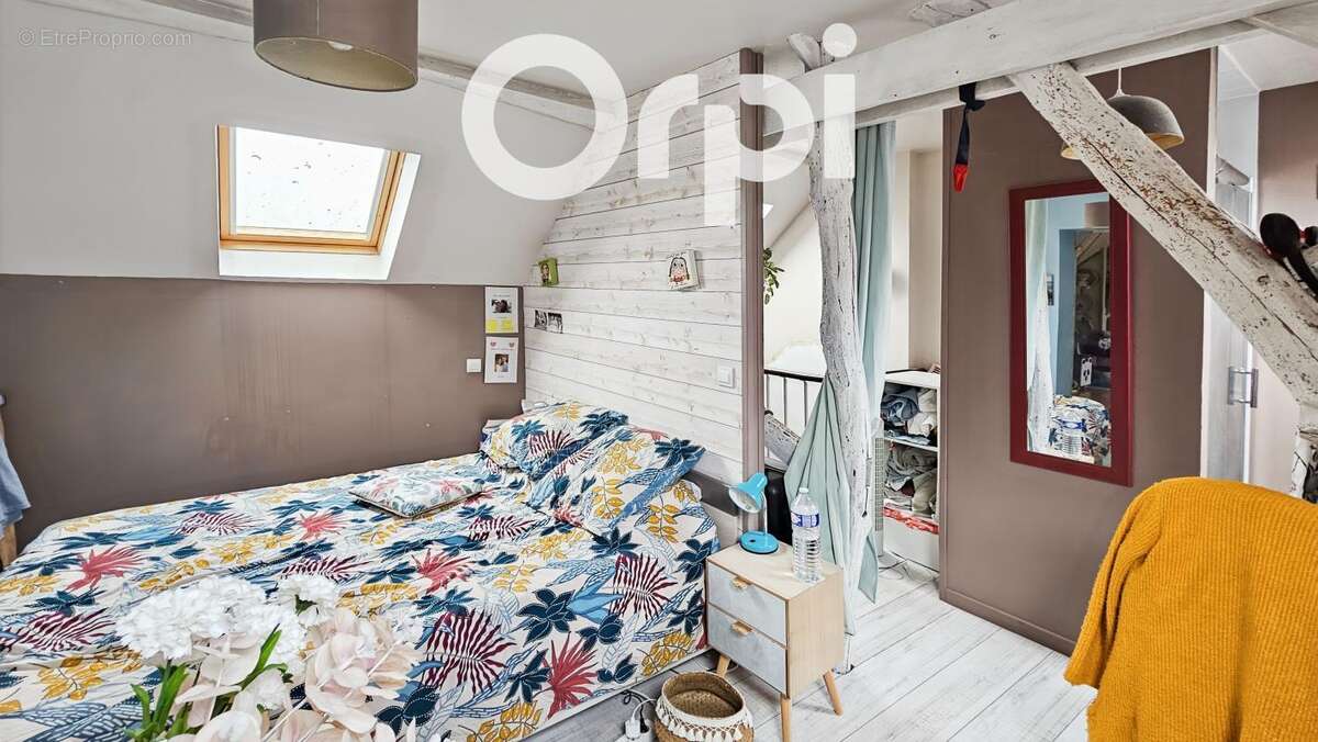 Maison à MOYENNEVILLE