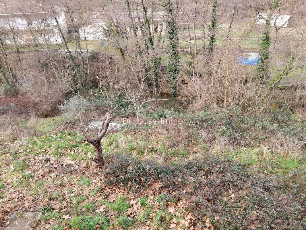 Maison à MOLIERES-SUR-CEZE