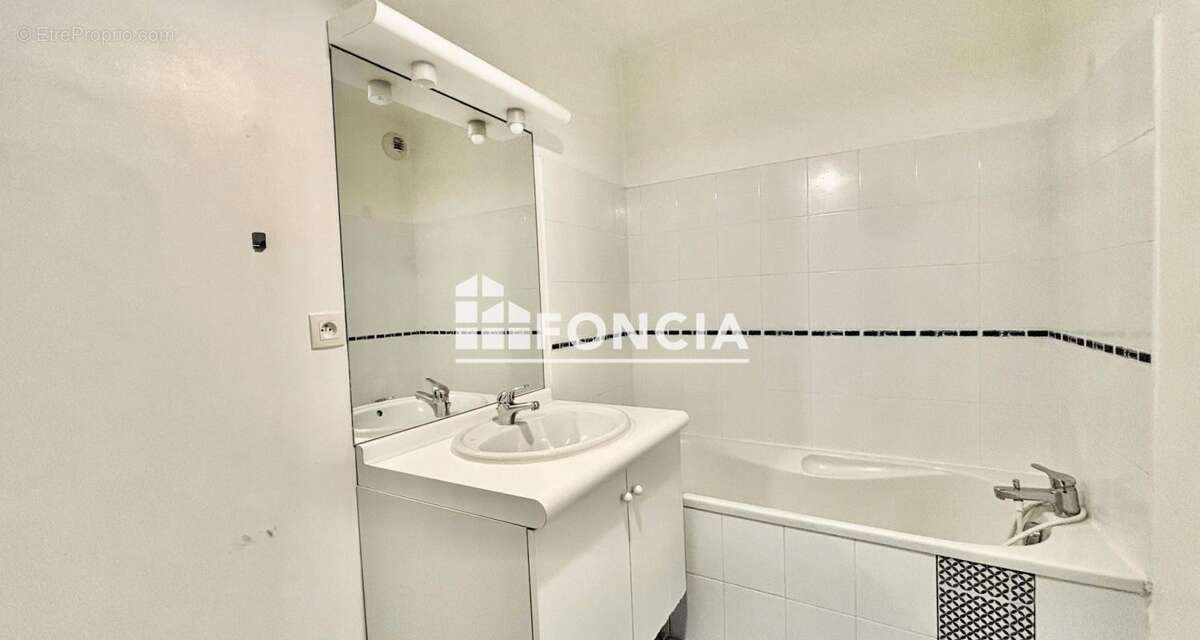 Appartement à LYON-9E