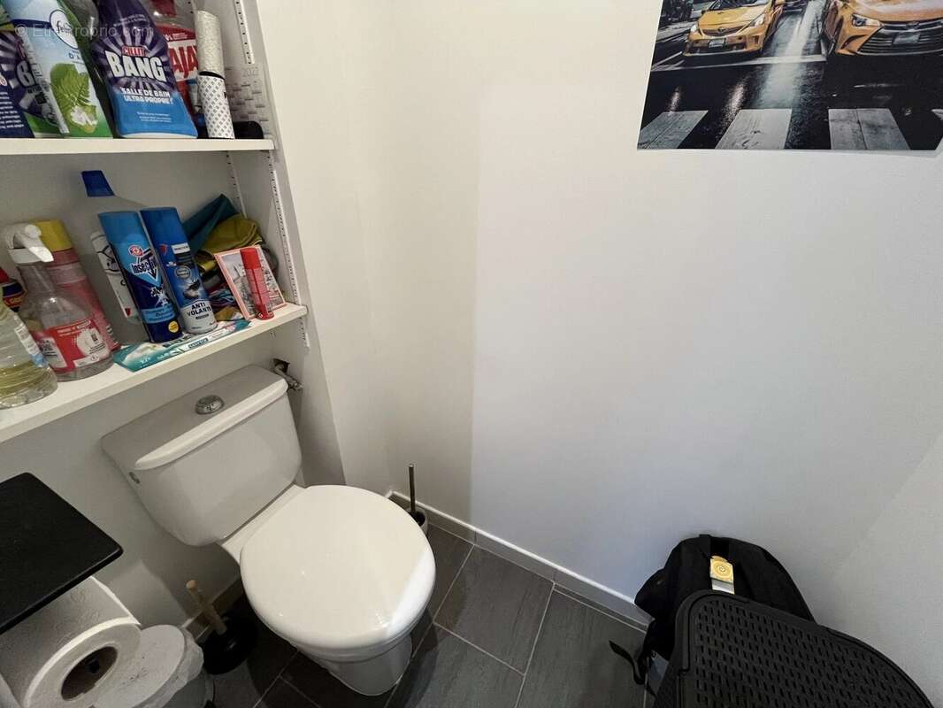 Appartement à DAMPIERRE-EN-YVELINES