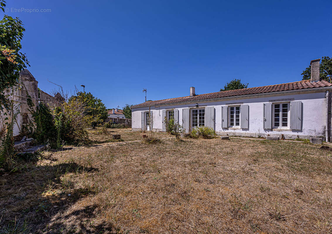 Maison 5 pièces à vendre à Périgny - 330 000 - photo 2