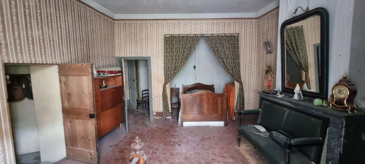 Maison à ALIGNAN-DU-VENT