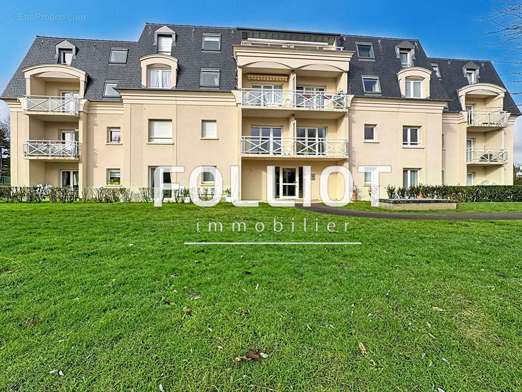 Appartement à MATHIEU