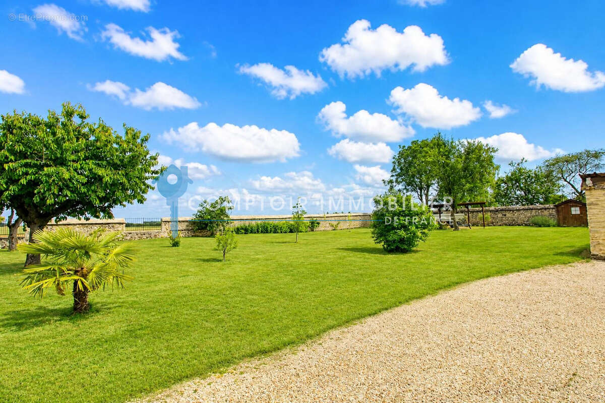 A vendre Dpt Eure (27) proche Pacy sur Eure maison de charme sur terrain de 1777 m2 - photo 10