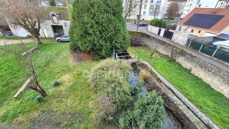 Appartement à vendre 2 pièces - Caves et Grenier à ETAMPES (91) - photo 14