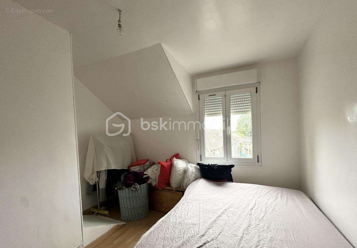Maison familiale de 87 m² avec cour – Cannes-Écluse (77130) - photo 8