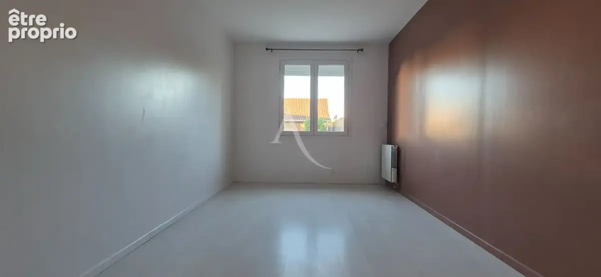 Maison de plain-pied à Mont Près Chambord de 109 m² - photo 6