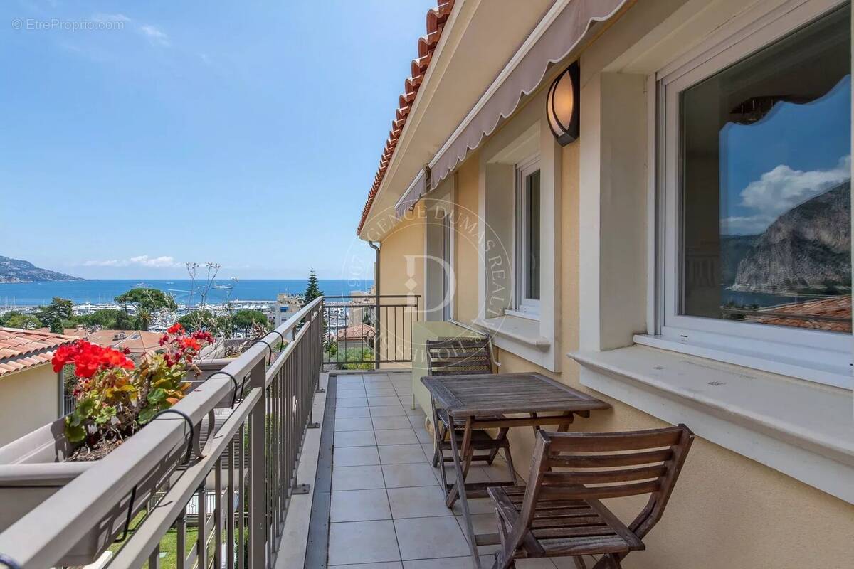 Appartement à BEAULIEU-SUR-MER