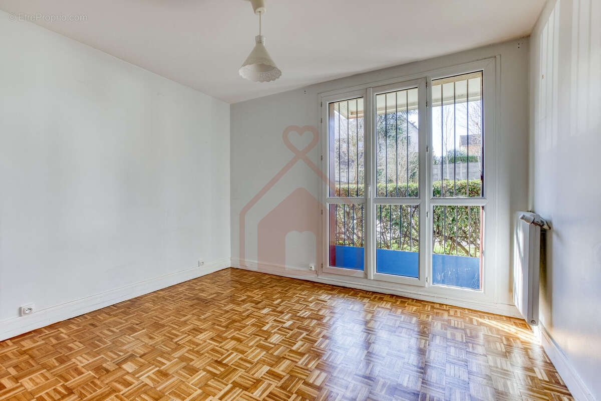 Appartement à LE KREMLIN-BICETRE