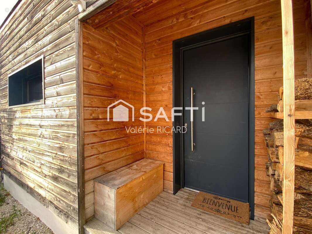 Photo 2 - Maison à SAINT-ETIENNE-DE-TULMONT