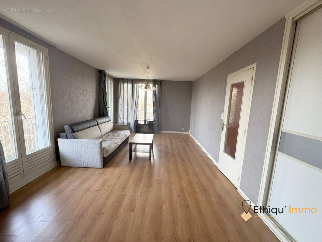 Appartement à BAR-SUR-AUBE
