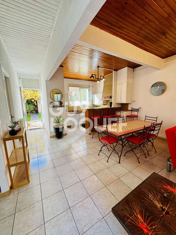 Immeuble d'exception divisé en deux appartements à vendre à Perpignan (66000) - photo 10