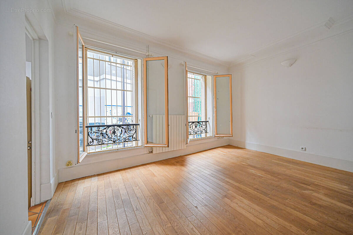 Maison à PARIS-20E