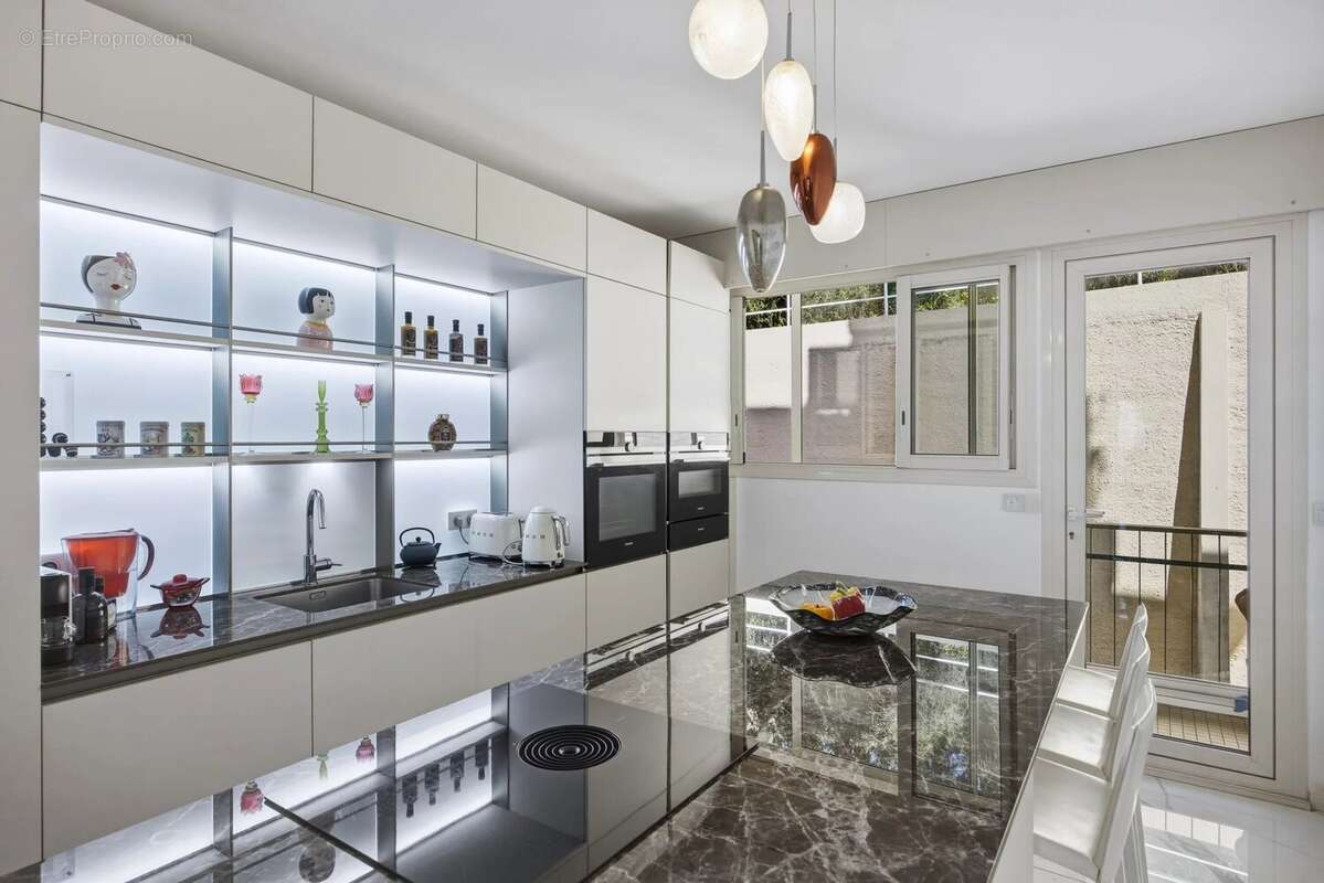 Appartement à LE CANNET