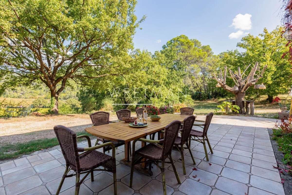 Maison à LE CANNET-DES-MAURES