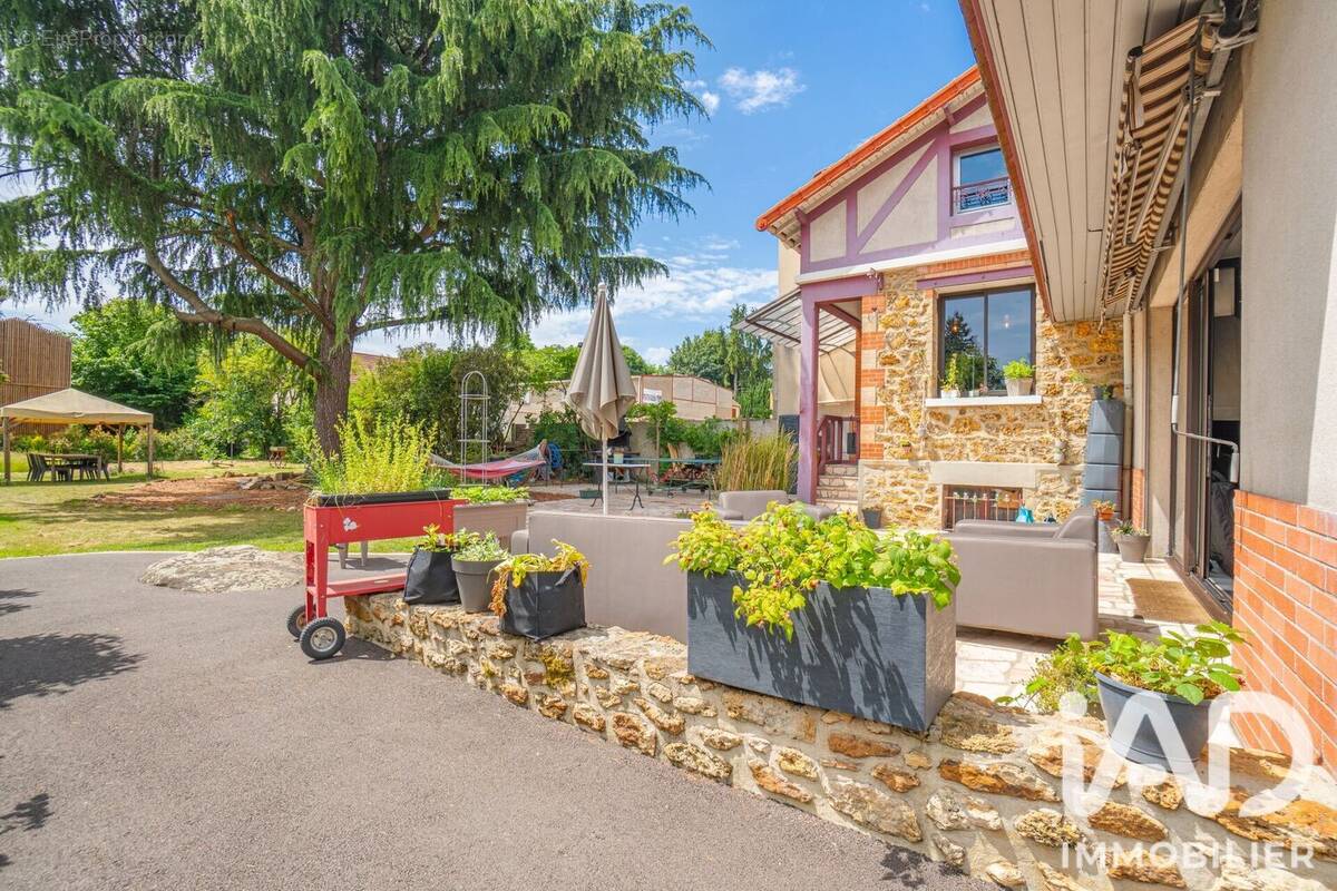Photo 1 - Maison à VILLECRESNES