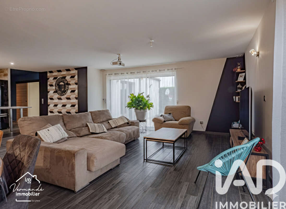 Photo 4 - Maison à NUAILLE-D'AUNIS