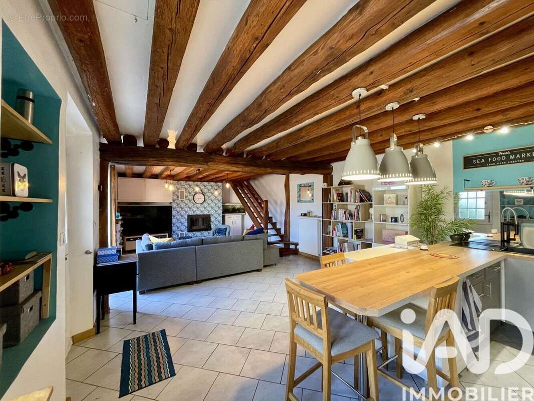 Photo 2 - Maison à LA MADELEINE-DE-NONANCOURT