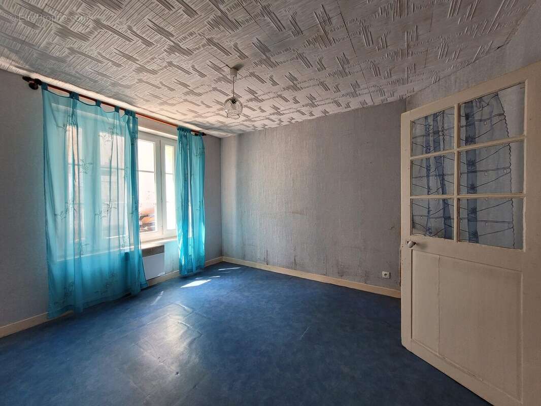 Maison 73 m² à Moutiers-Au-Perche  - photo 3