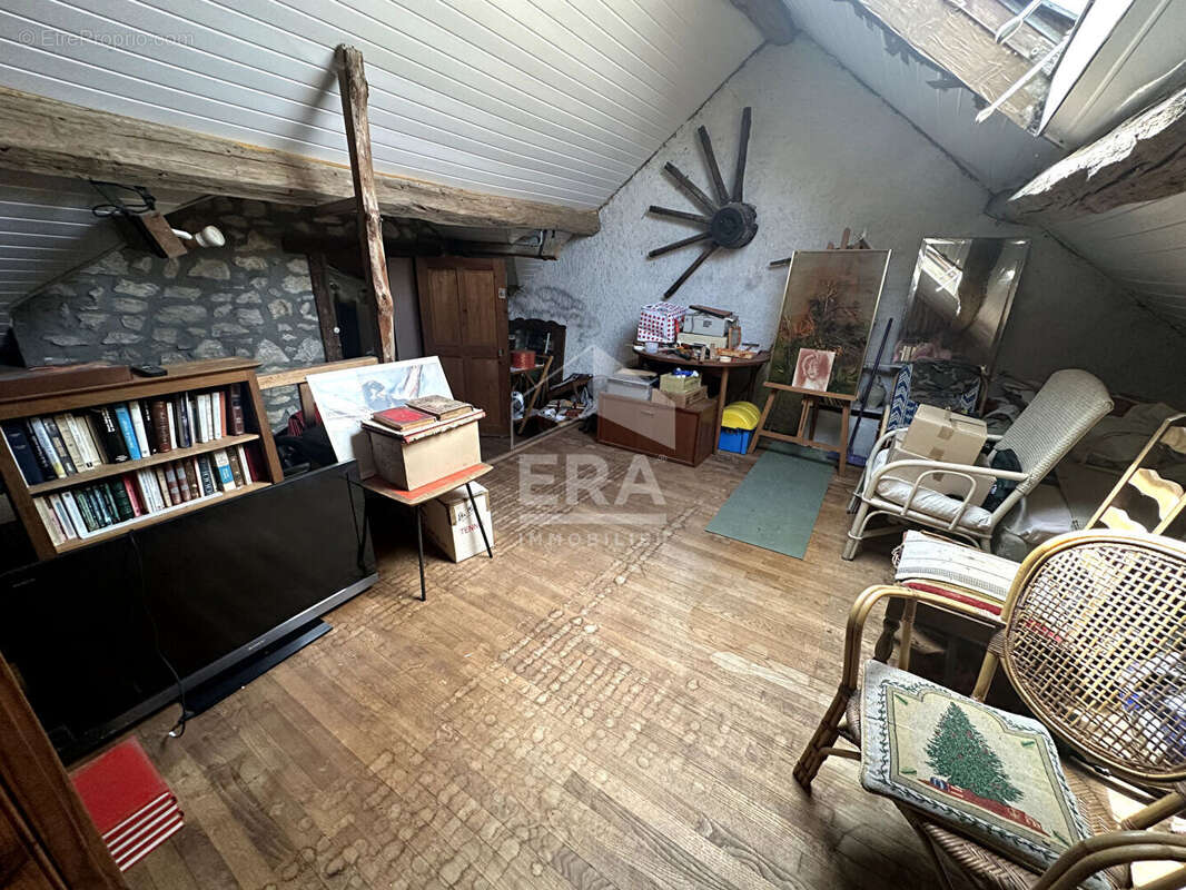 Maison à laval-en-brie - photo 10
