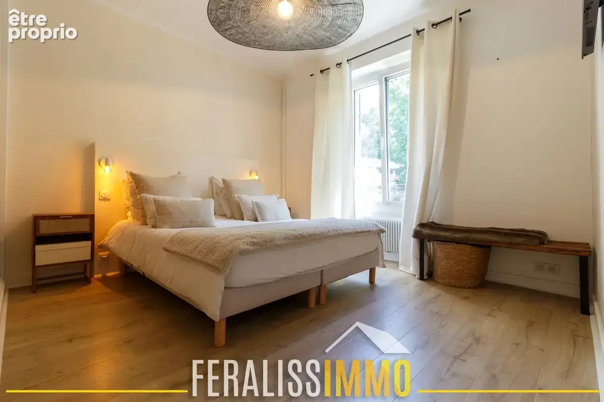 Maison de charme rénovée avec goût, 3 chambres + bureau + an - photo 7