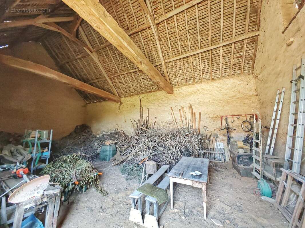 Longère de charme au calme sur beau parc arboré - photo 7