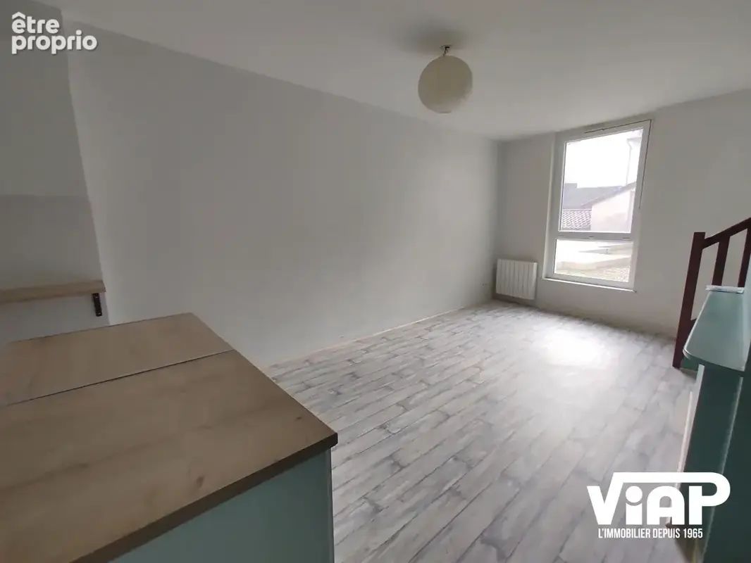 Type 3 en hyper centre loué 510,00 euros hors charges - photo 6