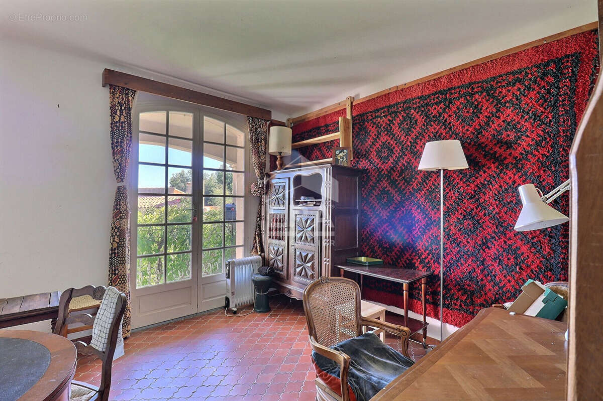 Maison à SAUSSET-LES-PINS