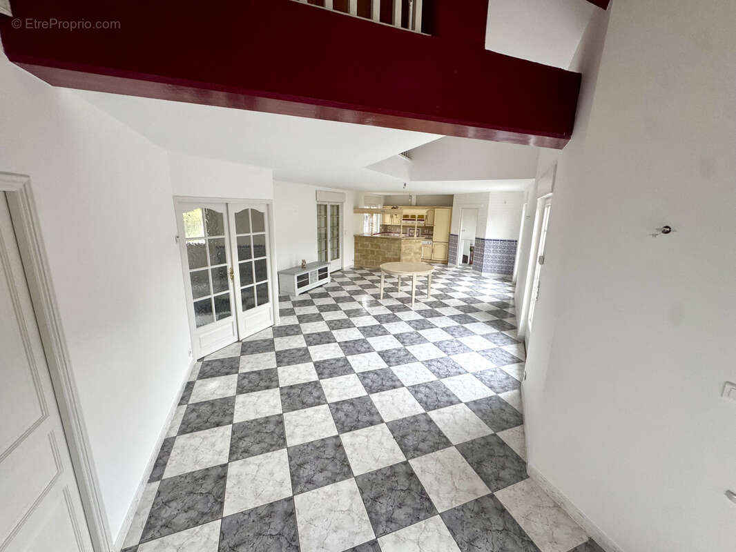 Maison à CHATEAU-L'ABBAYE