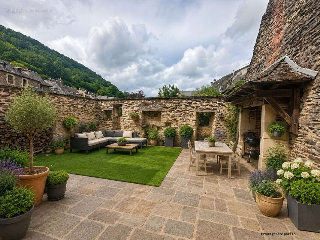 Maison à ESTAING