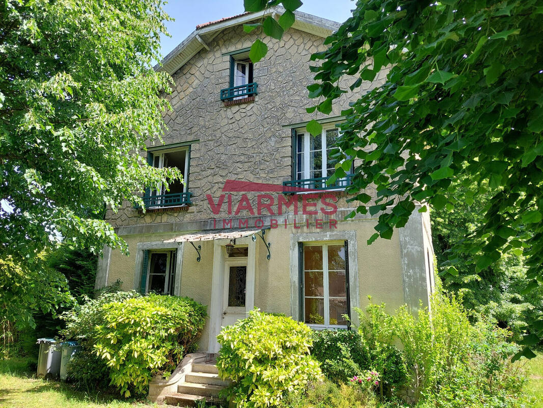 Maison à VIARMES