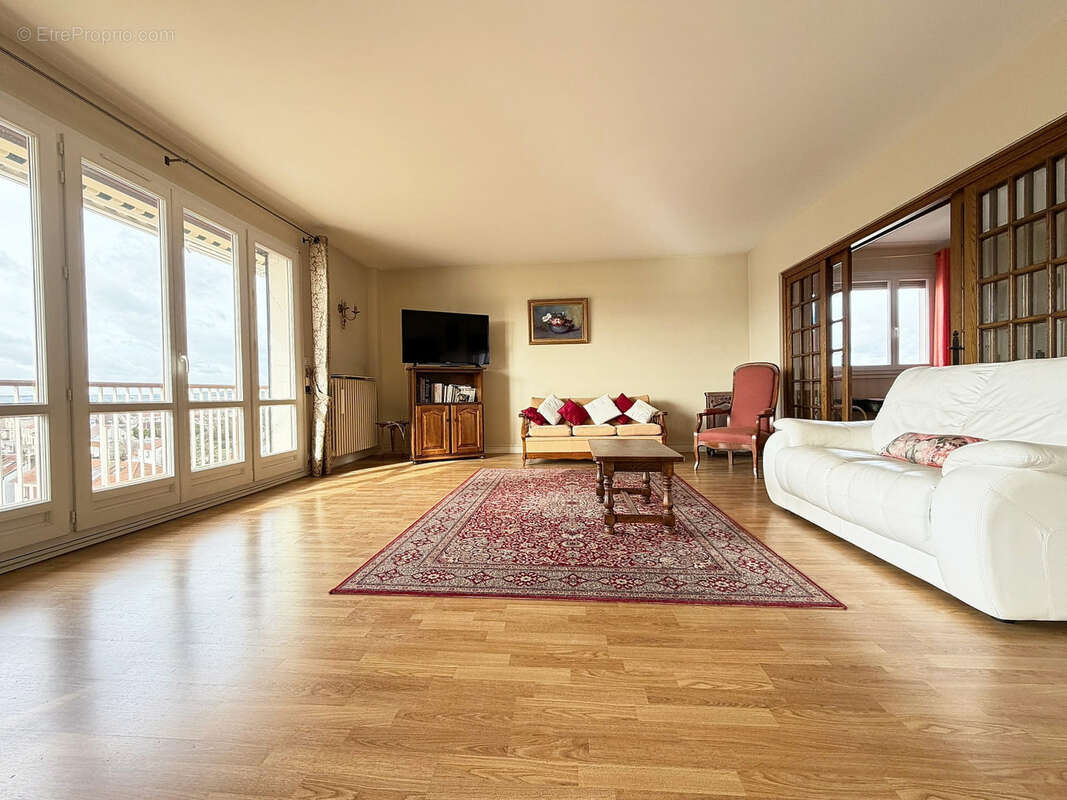 Appartement à REIMS