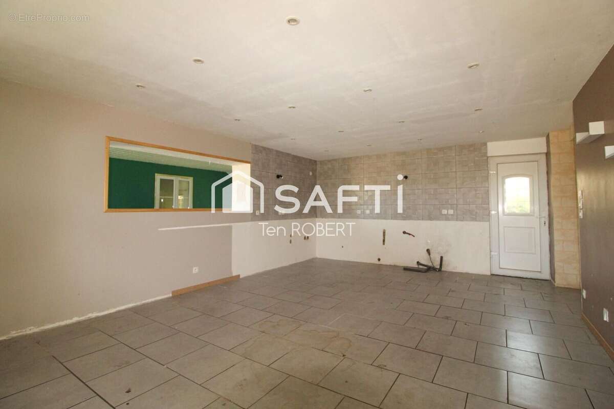 Photo 4 - Maison à SAVIGNY-SUR-SEILLE