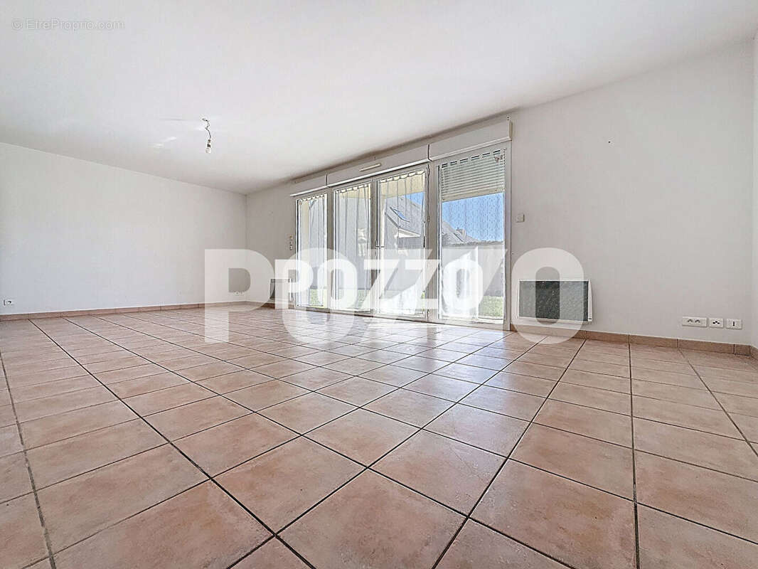 Appartement à TOURLAVILLE
