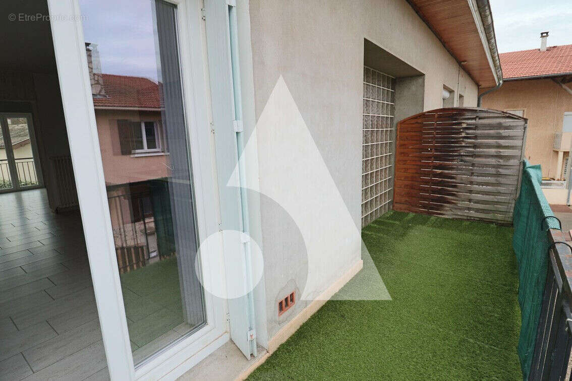 Appartement à DAGNEUX