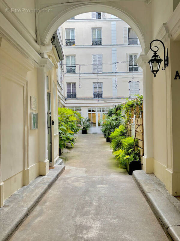 Appartement à PARIS-9E