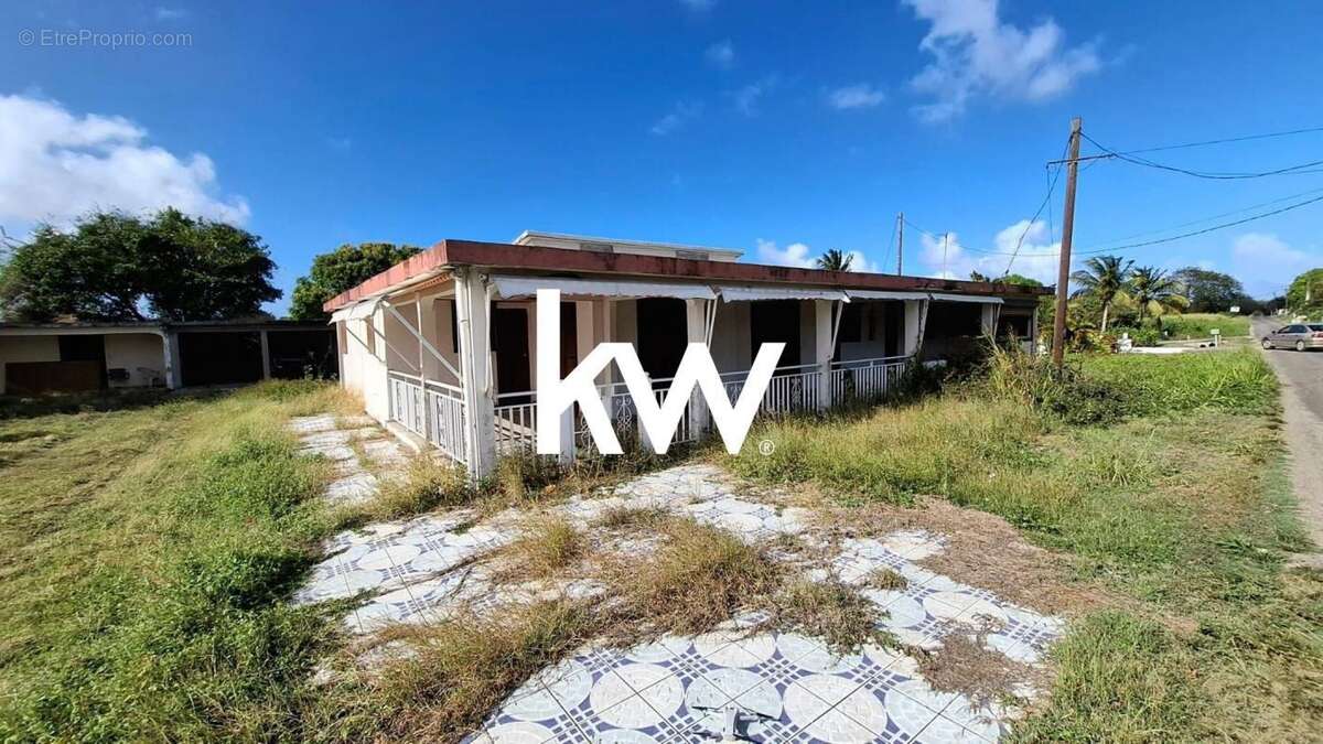 Maison à SAINT-FRANCOIS