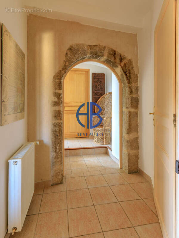 Maison à GRANE
