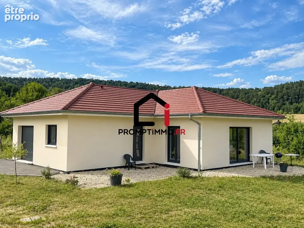 Photo Maison à Cour-Saint-Maurice au prix de 239 000€