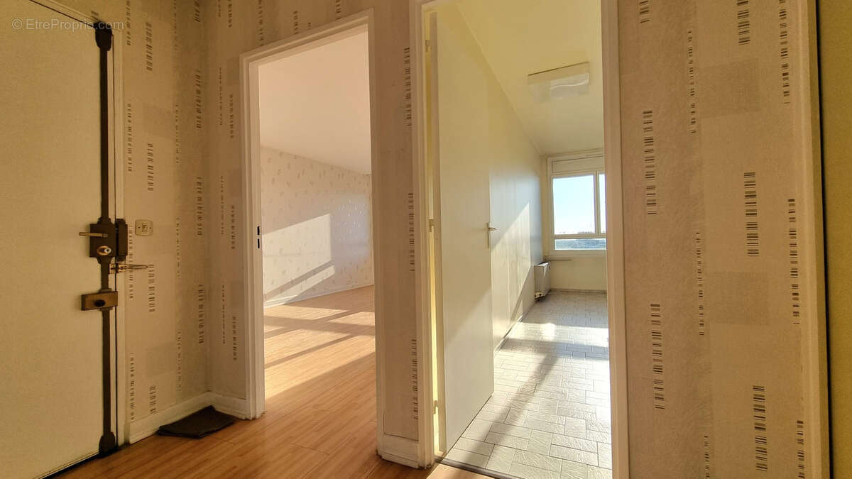 Appartement à PARIS-19E