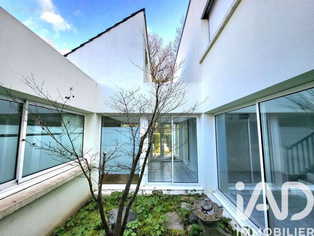 Photo 2 - Maison à SACLAY