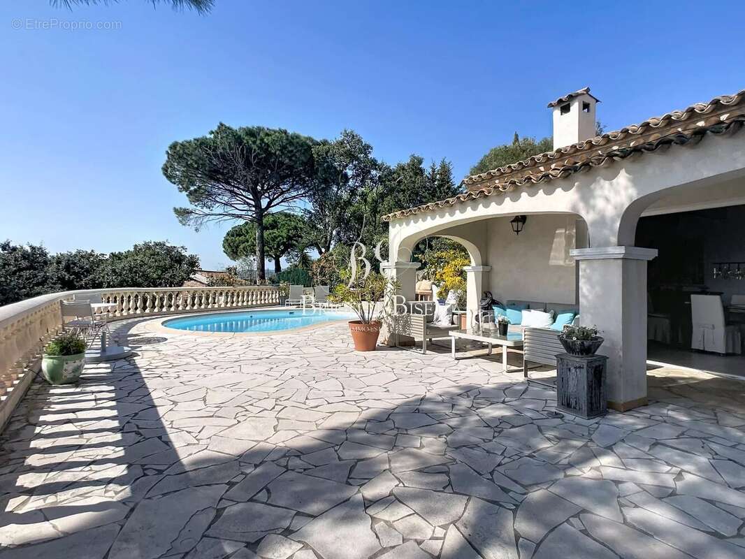Maison à SAINTE-MAXIME